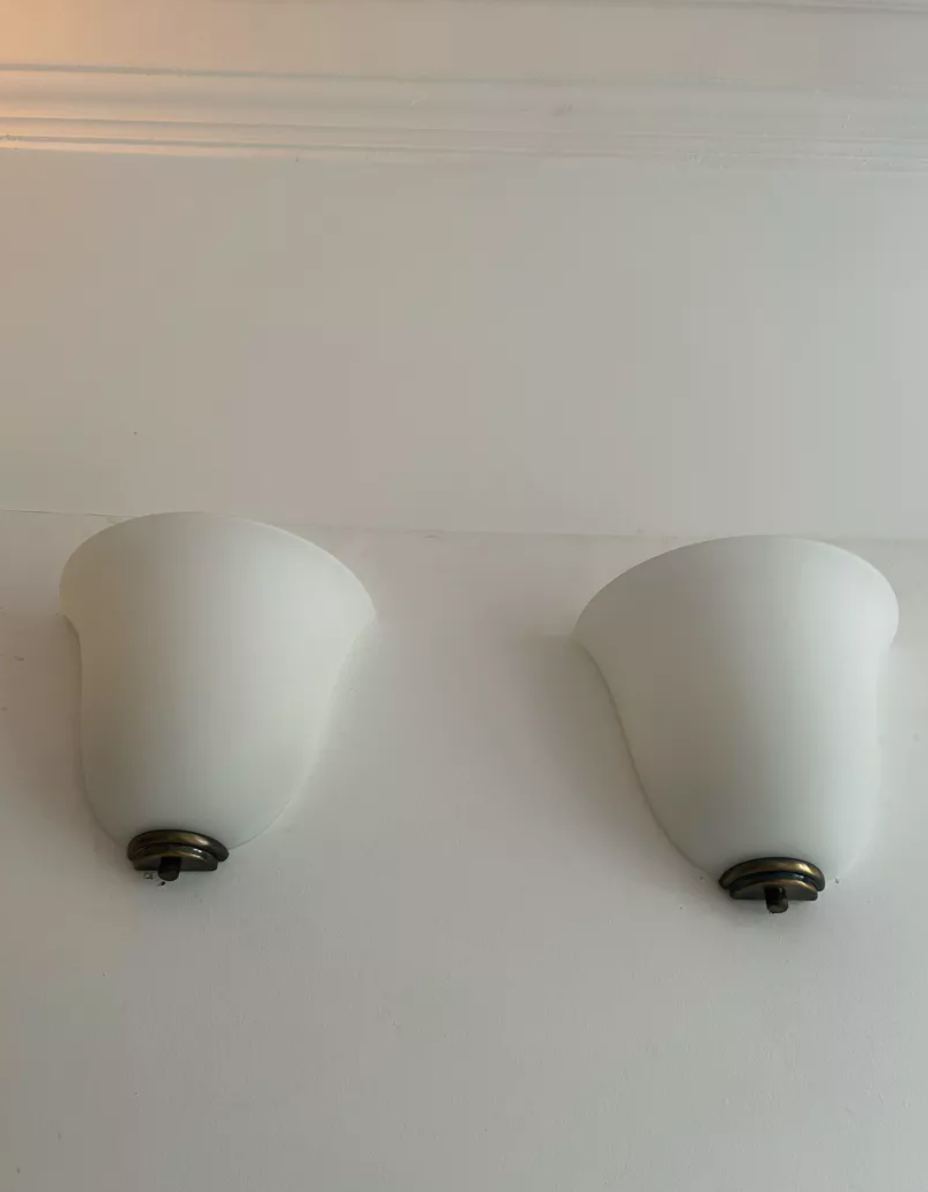 Vintage Vianne glass wall lamps, opaline and brass, Domec France 1970