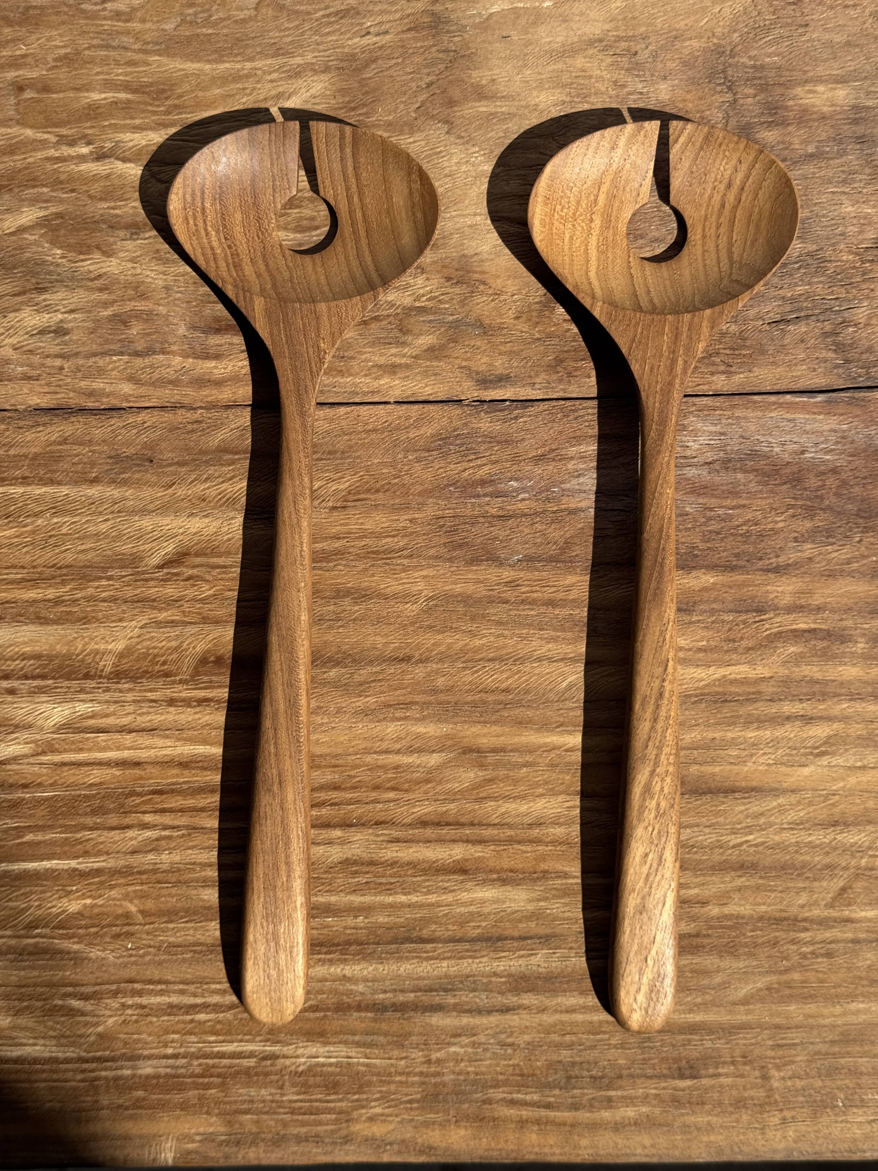 Salad server or large teak spoon, oval shape, split, L30 D9