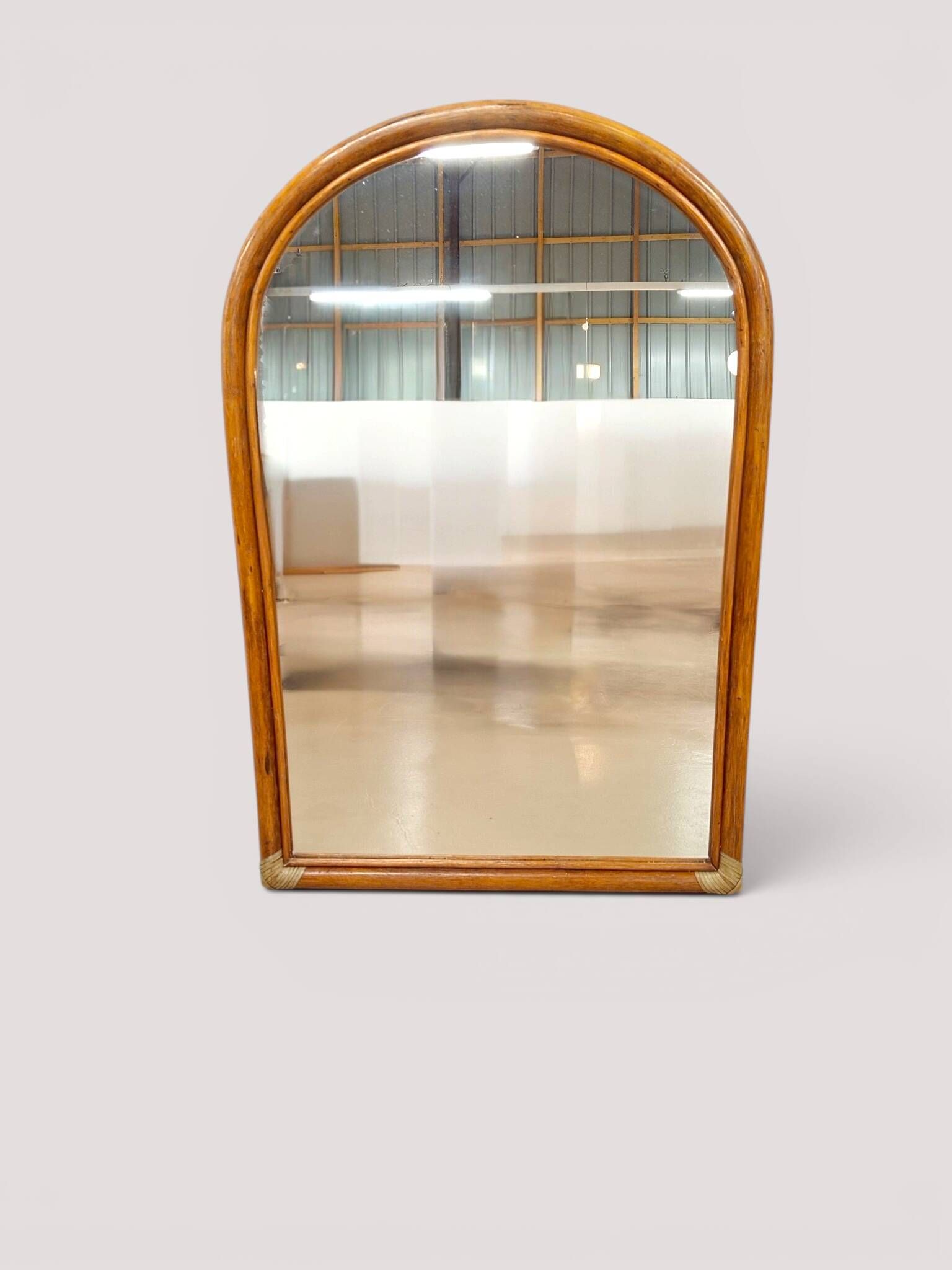 Vintage arch mirror in rattan and bamboo (90x61 cm) – Riviera style, years