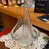 Empty glass swan pocket