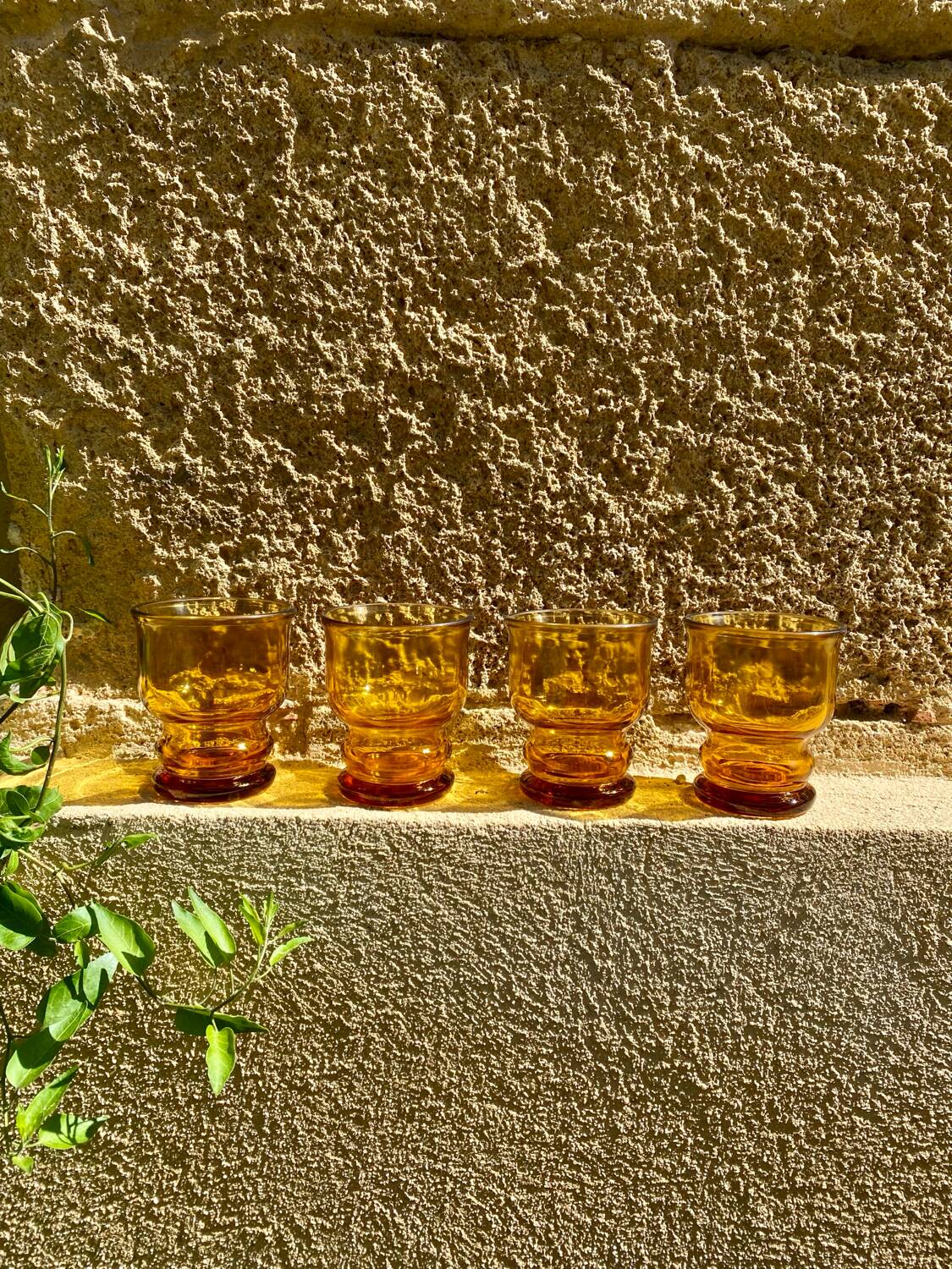 4 verres ambrés Pernod vintage