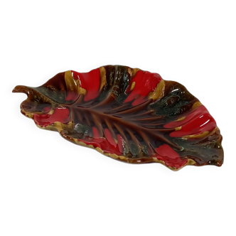 Dish "leaf" Vallauris