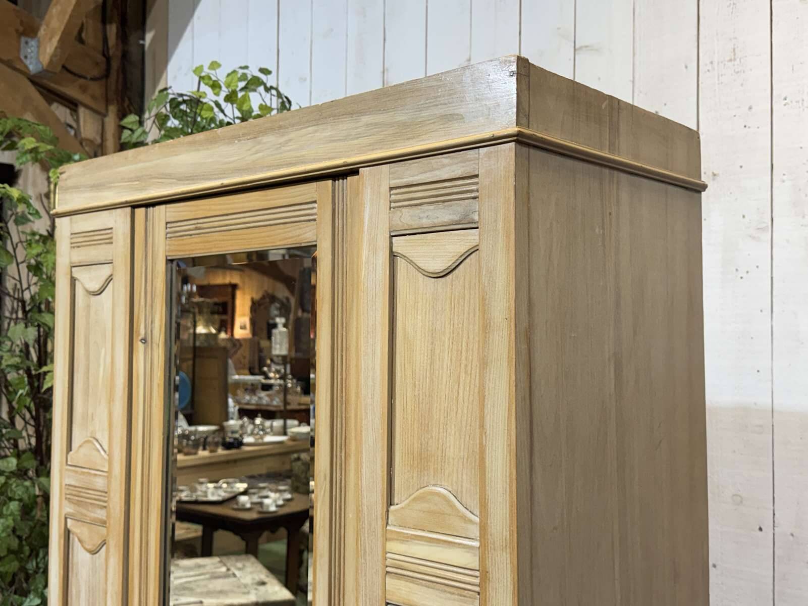 1950s English maple wardrobe
