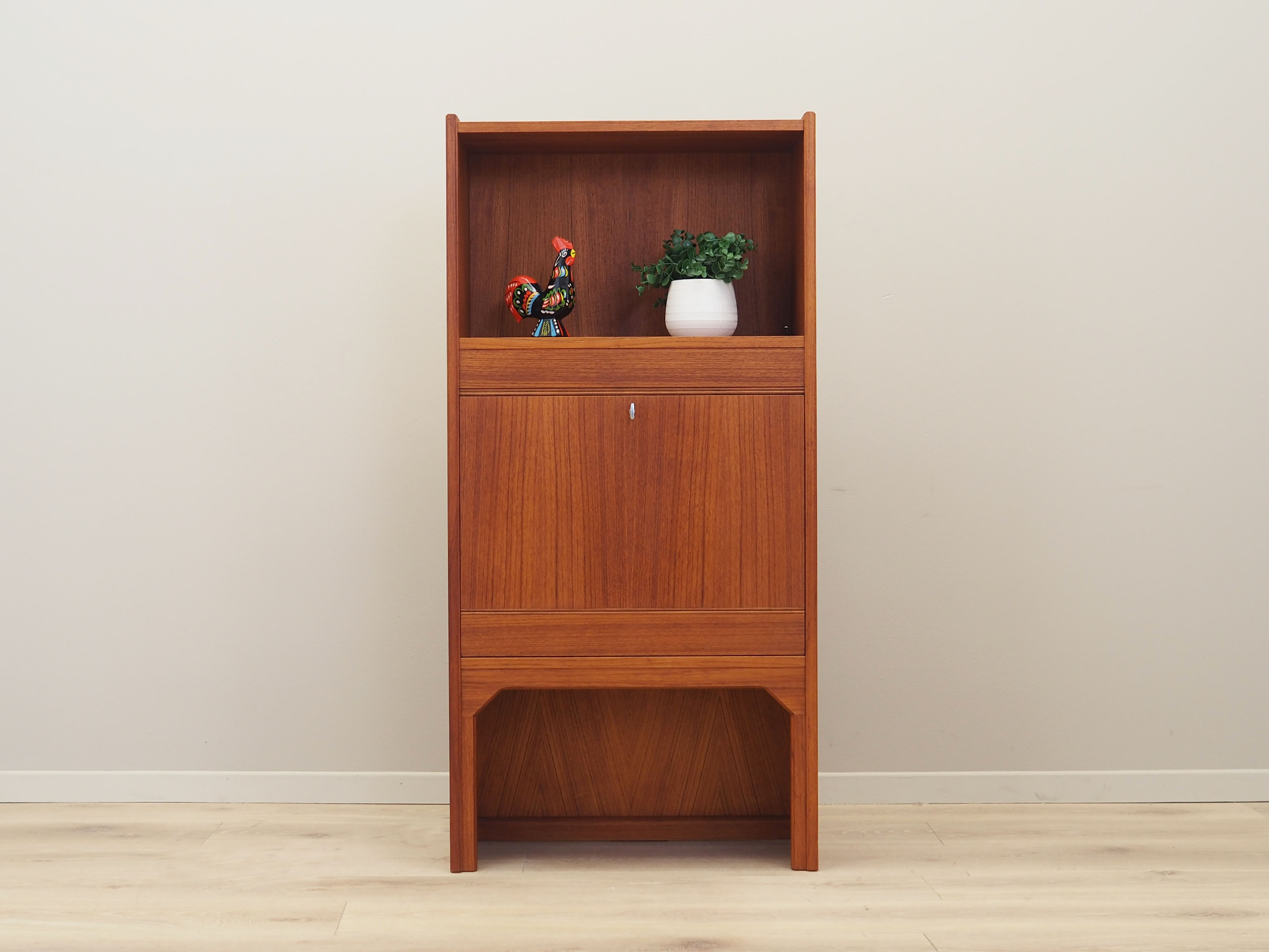 Teak cabinet, Danish design, 1970s, made in Denmark