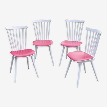 Set de 4 chaises de style scandinave des années 50 en bois laqué blanc et galettes en skaï rouge