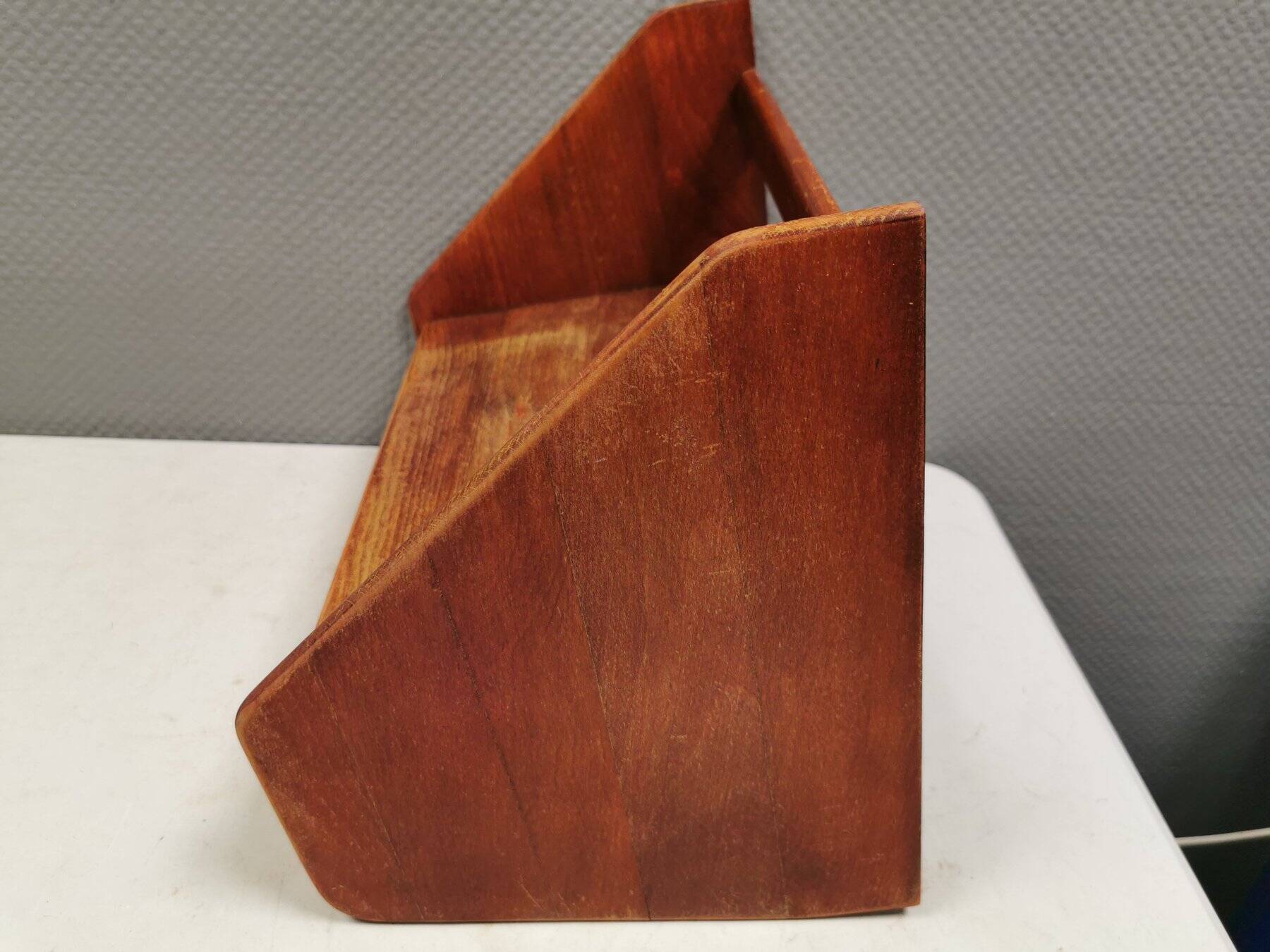 Wall shelf/bedside table in stained beech, designed by Hans J. Wegner 1960s
