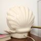 Lampe coquillage en céramique blanche