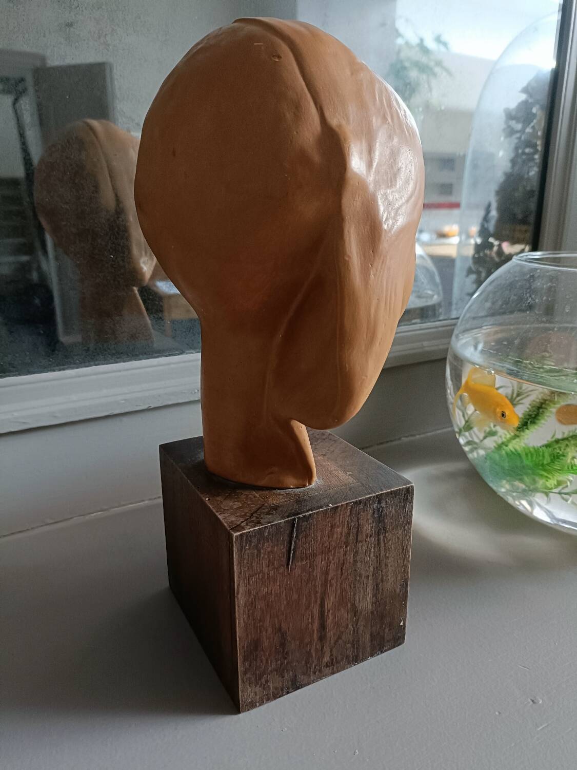 Young girl bust