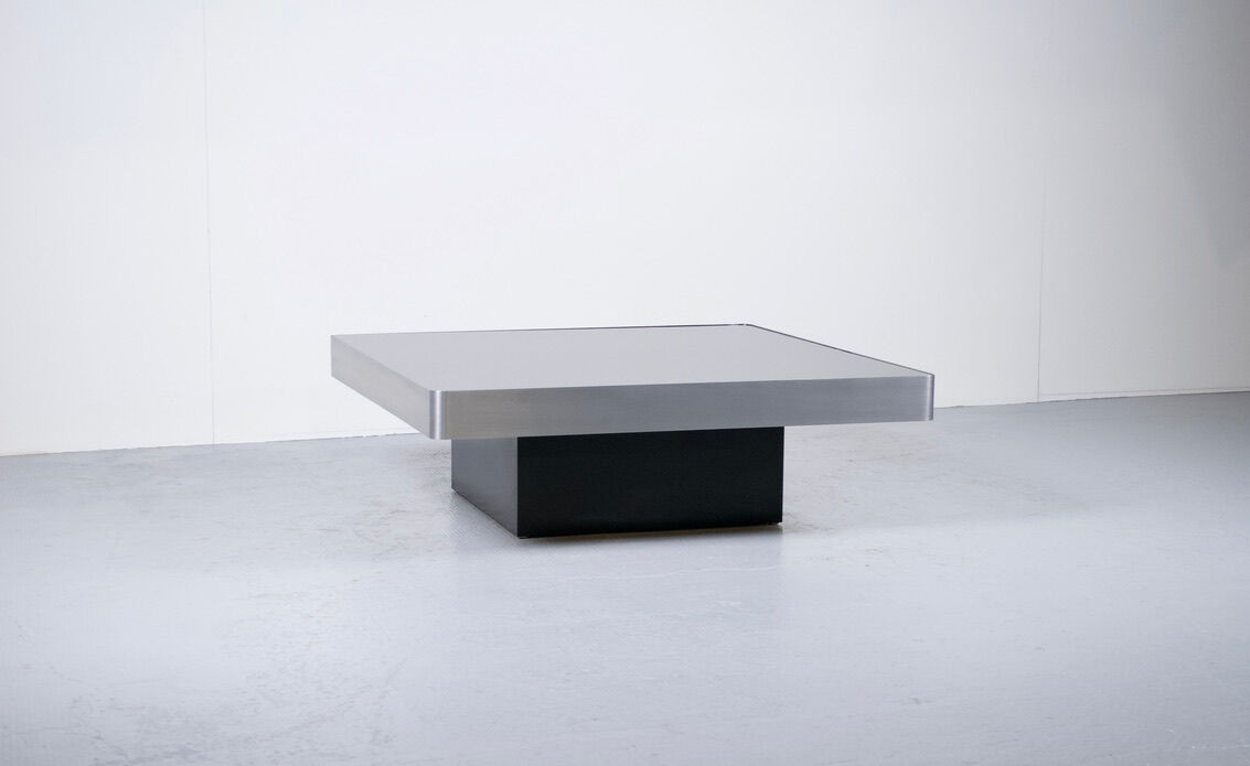Mongoose coffee table by François Monnet, Kappa publisher, 1970s.