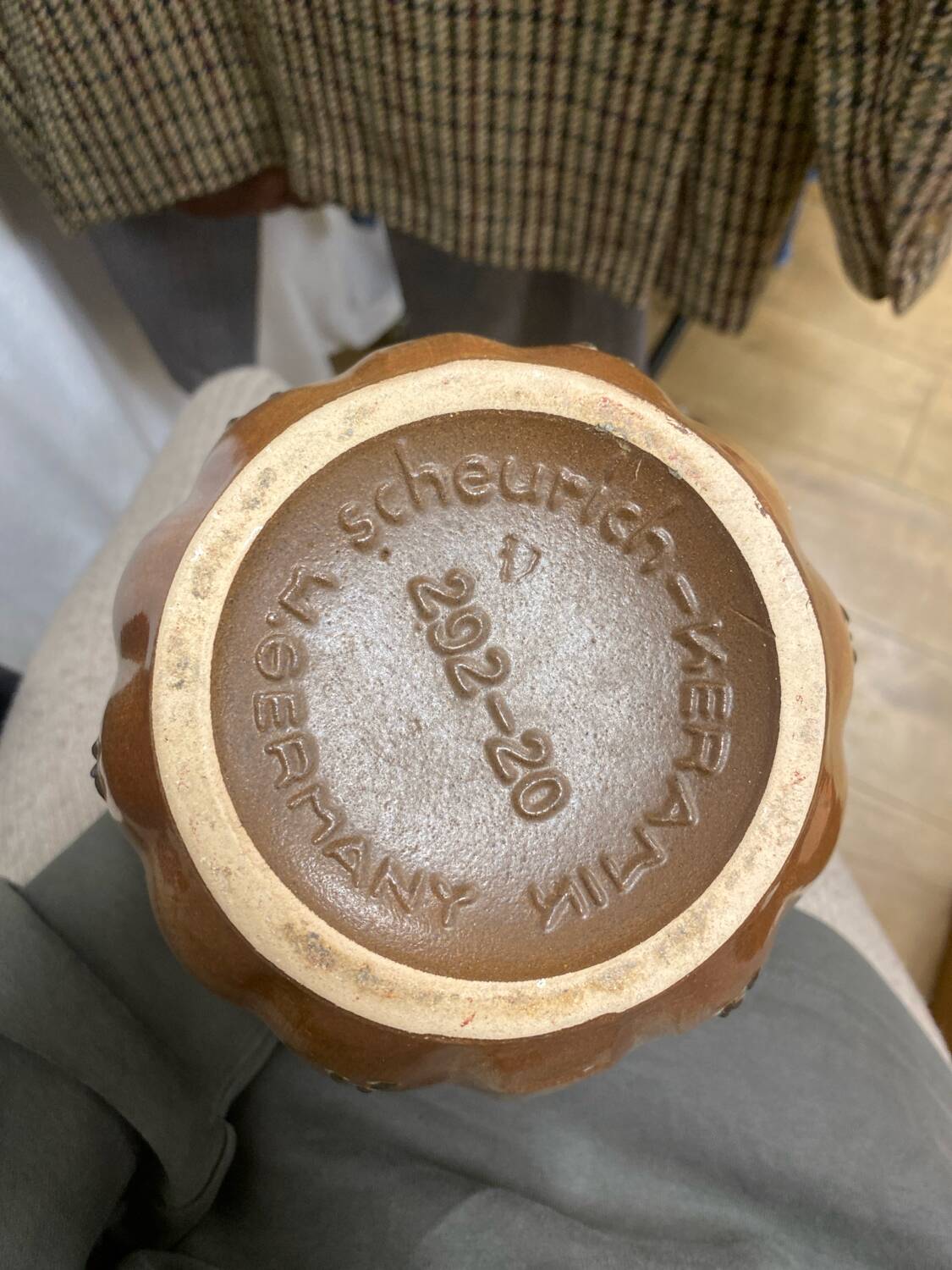 Ceramic vase