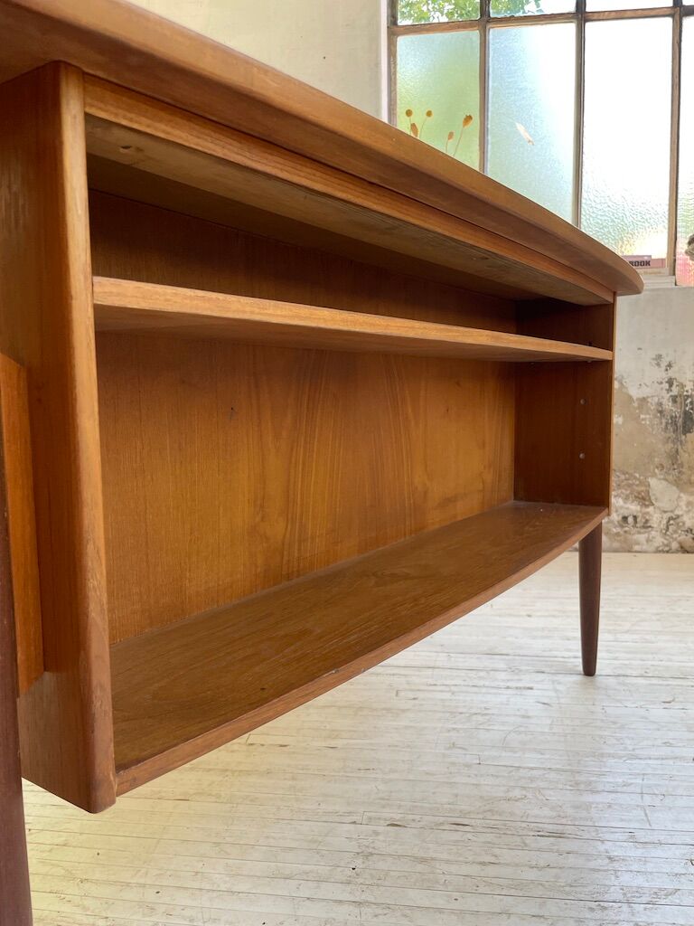 Scandinavian "boomerang" two-sided teak desk Midtjydsk Mobelfabrilk
