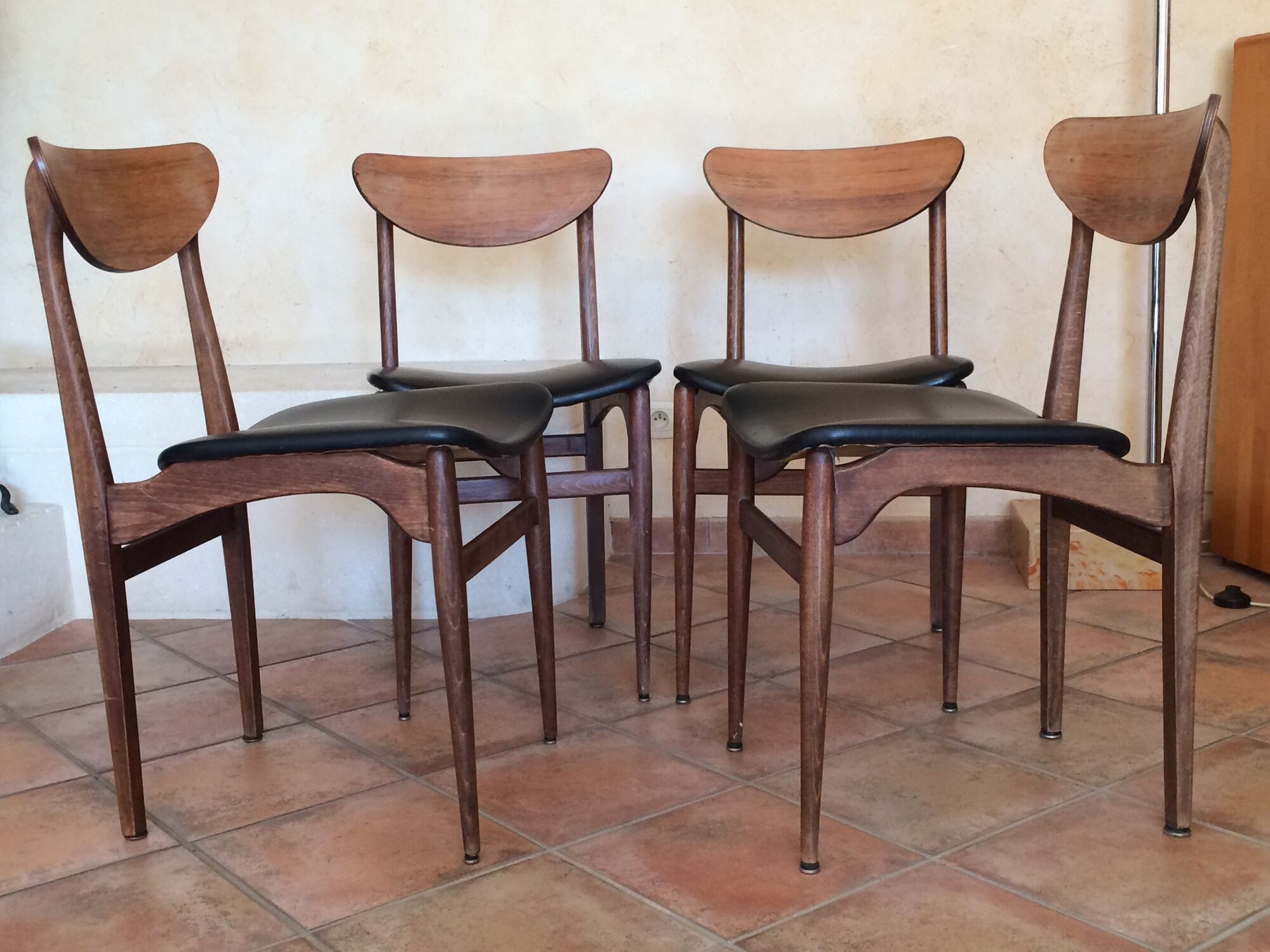 Set of 4 scandinavian chairs  1960