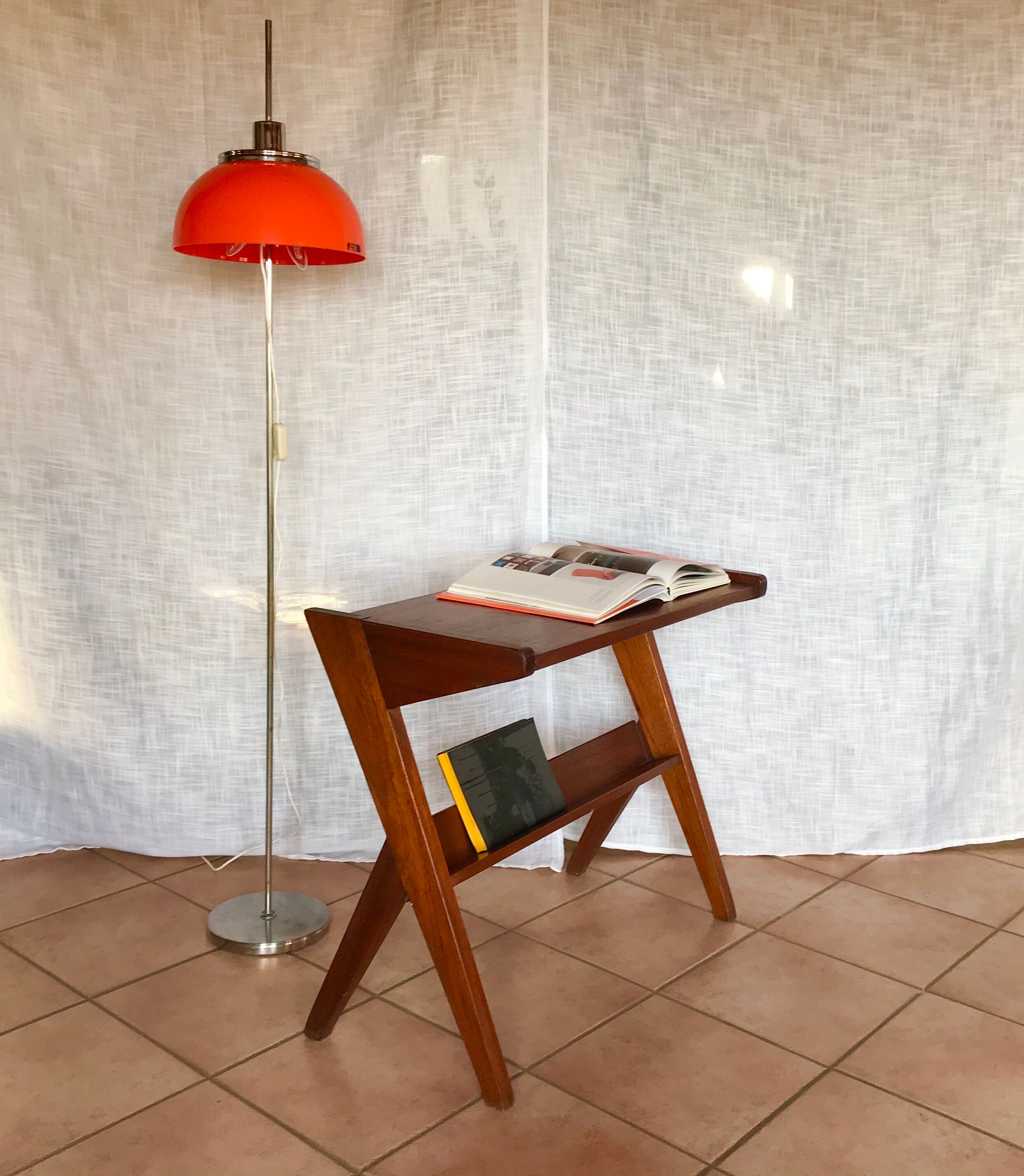 Scandinavian console 50/60