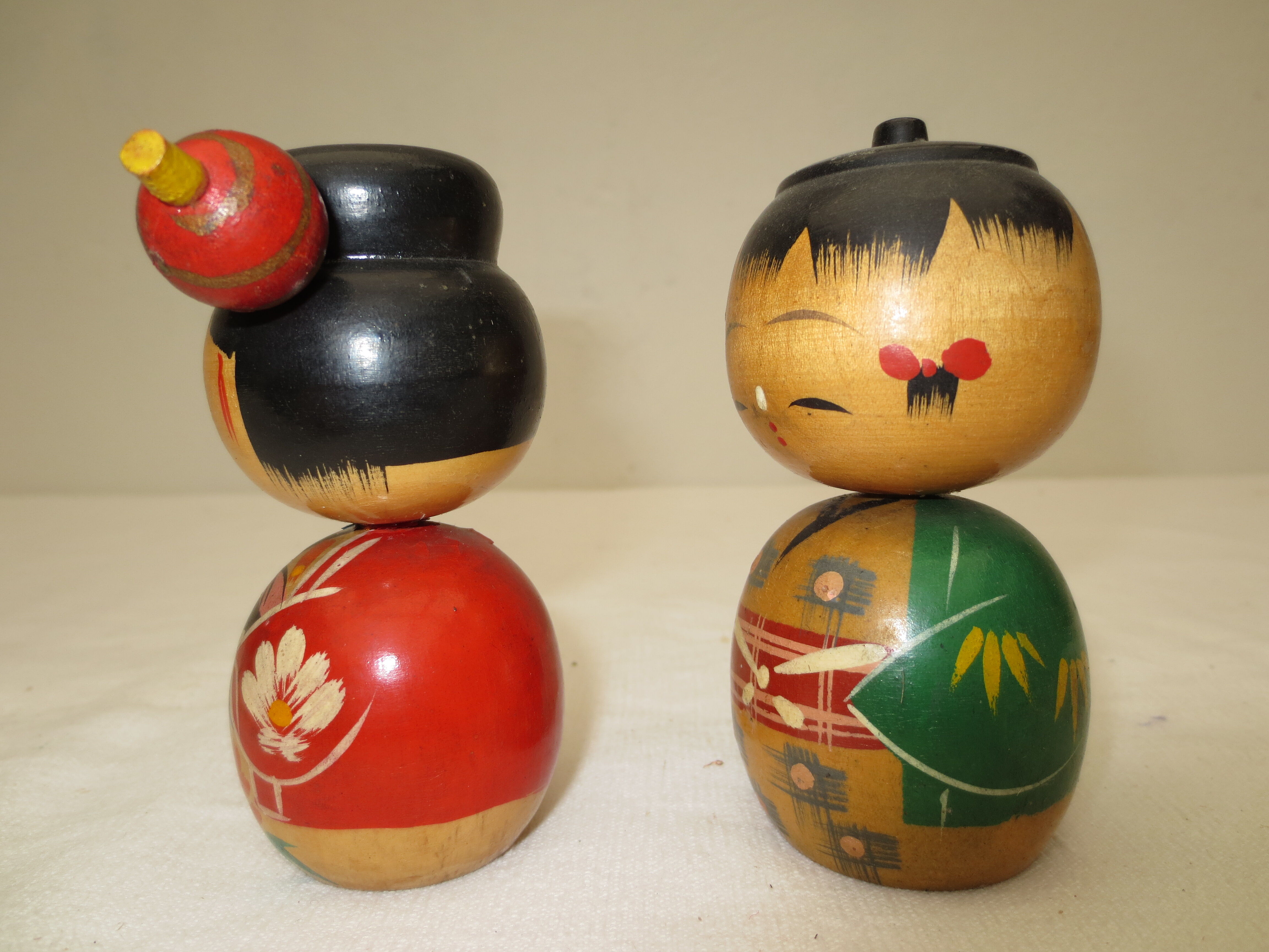 Couple of japanese dolls painted wooden