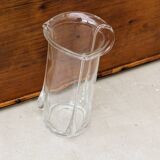 Vase en verre soufflé transparent