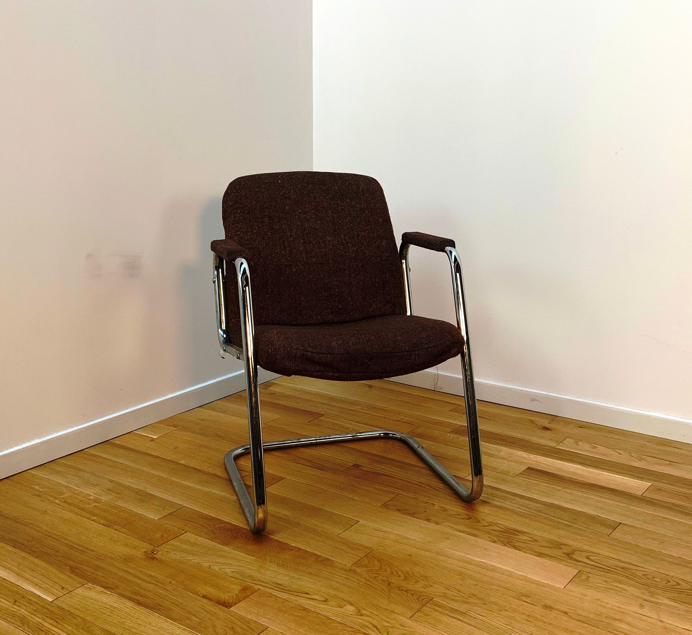 Paire de chaises vintages BRM