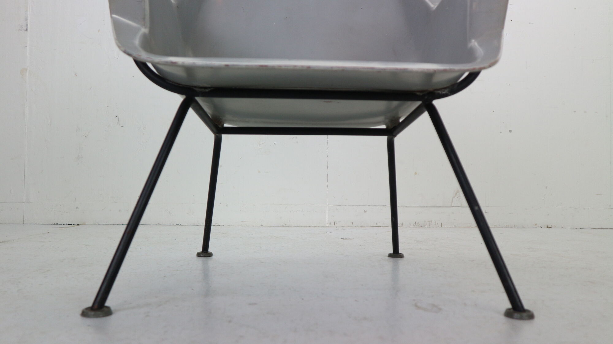 416 fiberglass shell armhair by Wim Rietveld & Andre Cordemeyer for Gispen, 1950