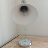 Desk lamp