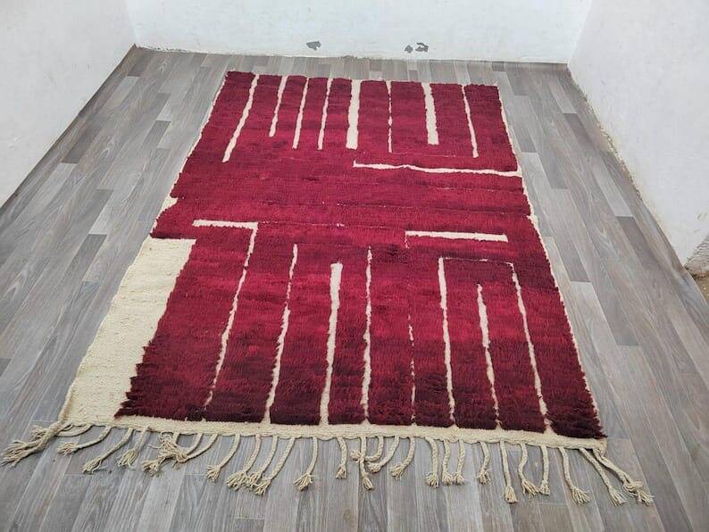 Traditional handwoven Beni Ourain Berber rug 2/3 m
