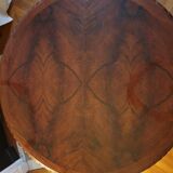 Beautiful extendable mahogany table 2 extensions