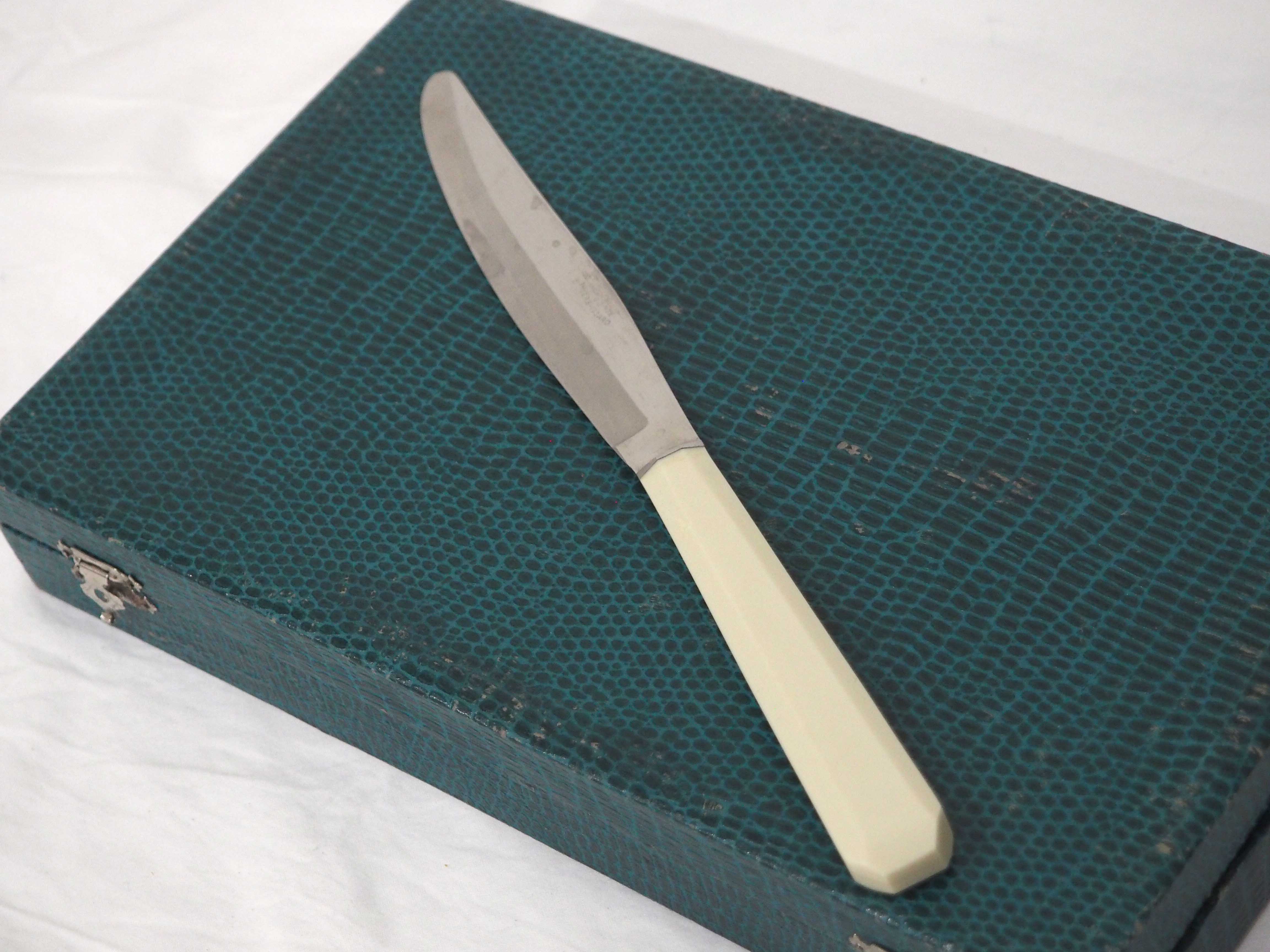 Thiers issard knife series