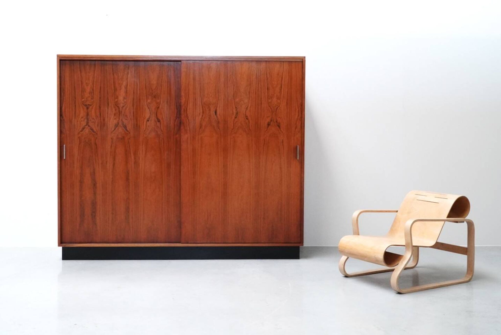 Alfred Hendrickx, Armoire en bois de rose pour Belform