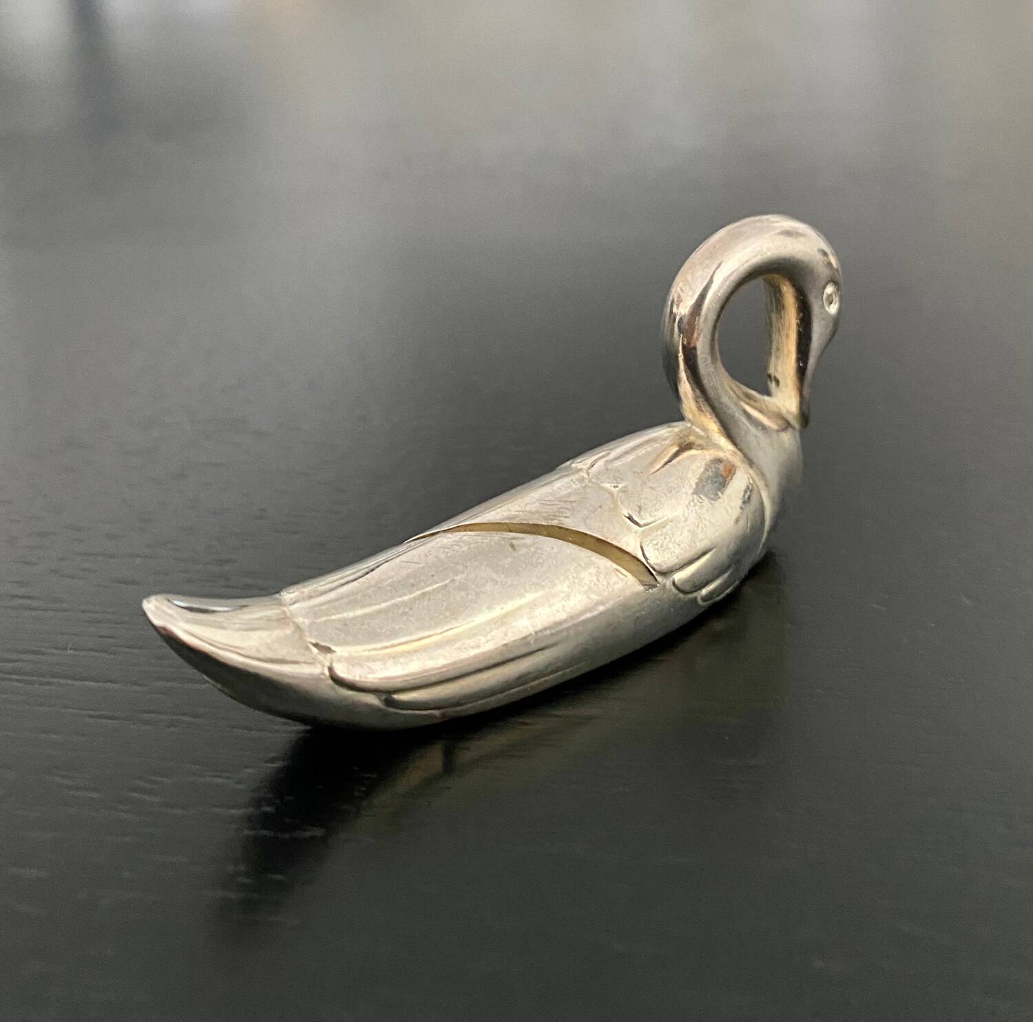 6 porte-couteaux forme canard en métal couleur argent