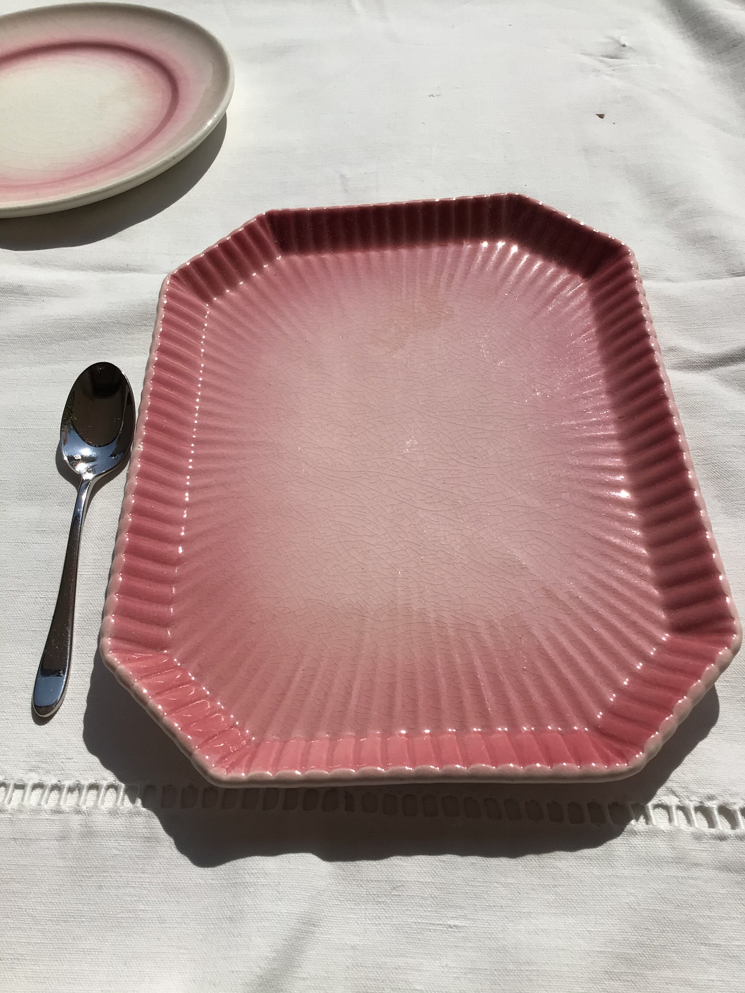 Pink octagonal dish wavy edge