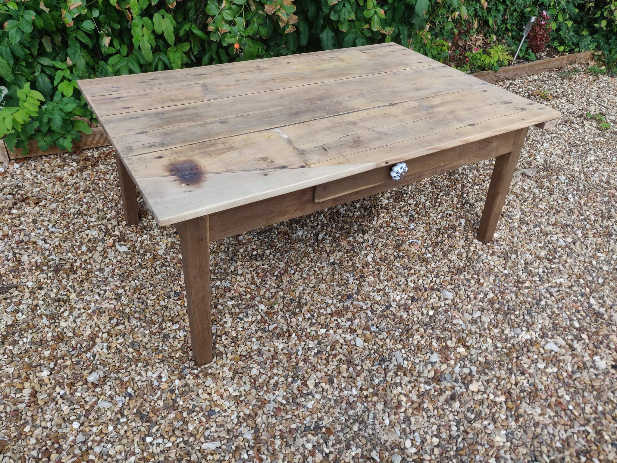 Coffee table farmhouse old camp