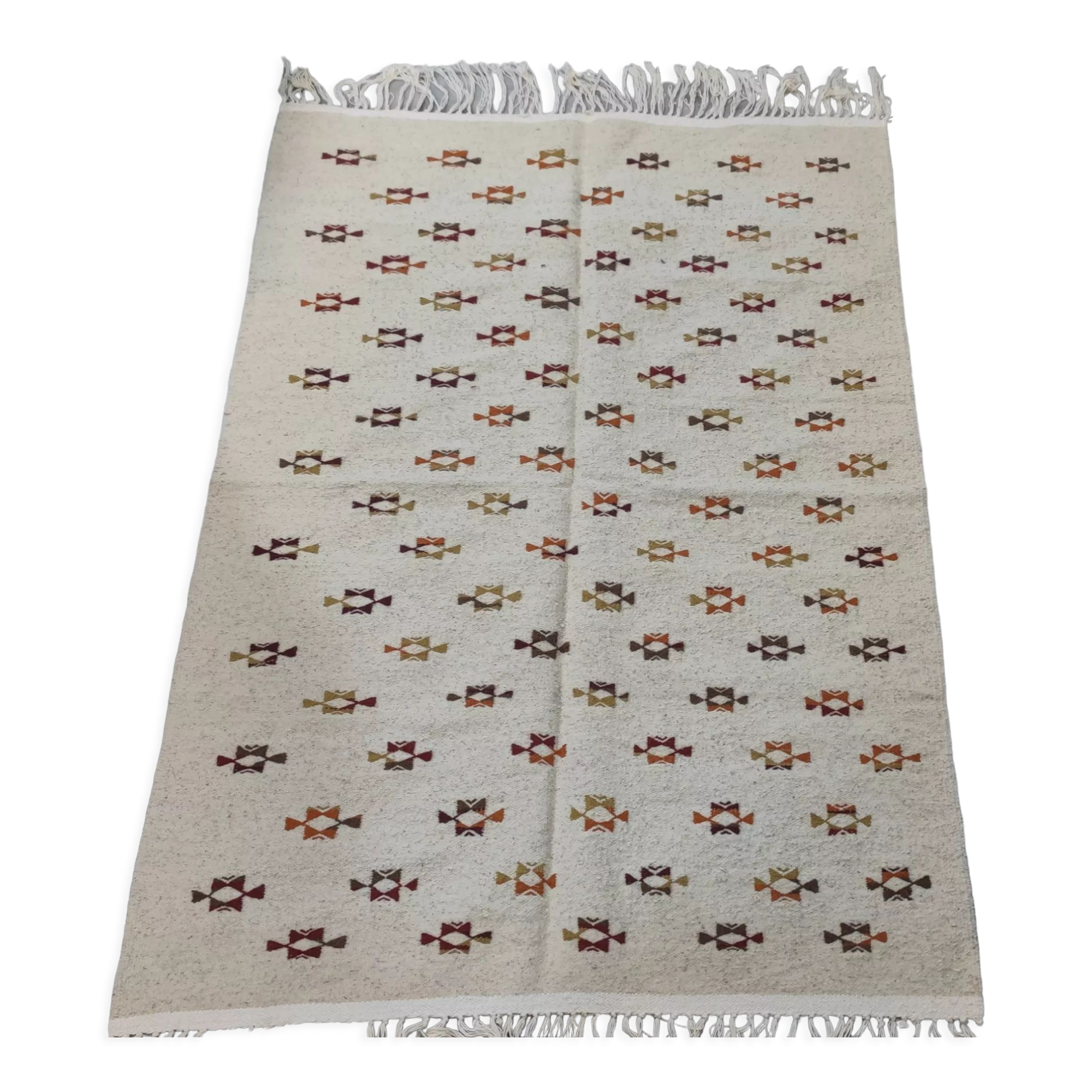 White and brown hand-woven rugs 125x180cm