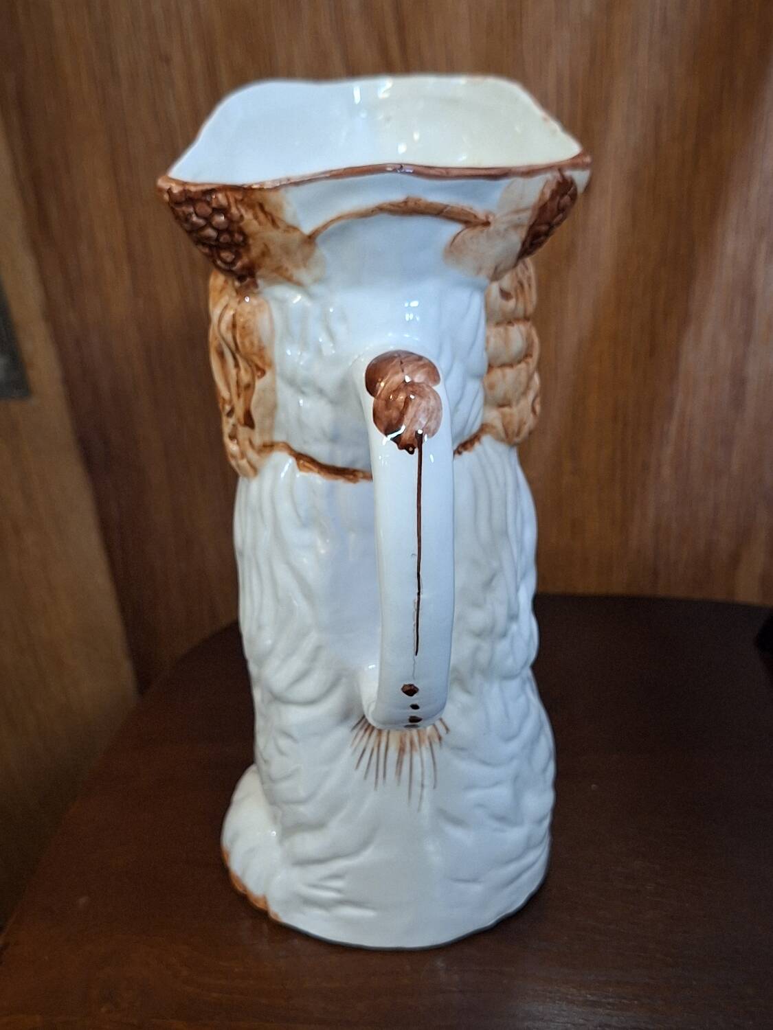 Water pitcher/jug