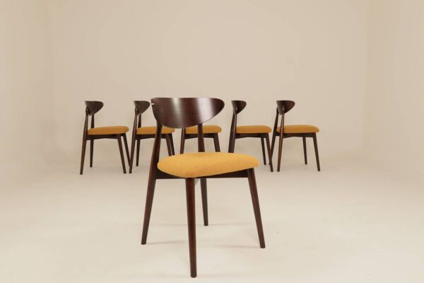 Scandinavian dining chairs set of 6 moutarde bouclé