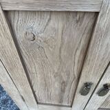 Solid oak storage unit – Contemporary country style