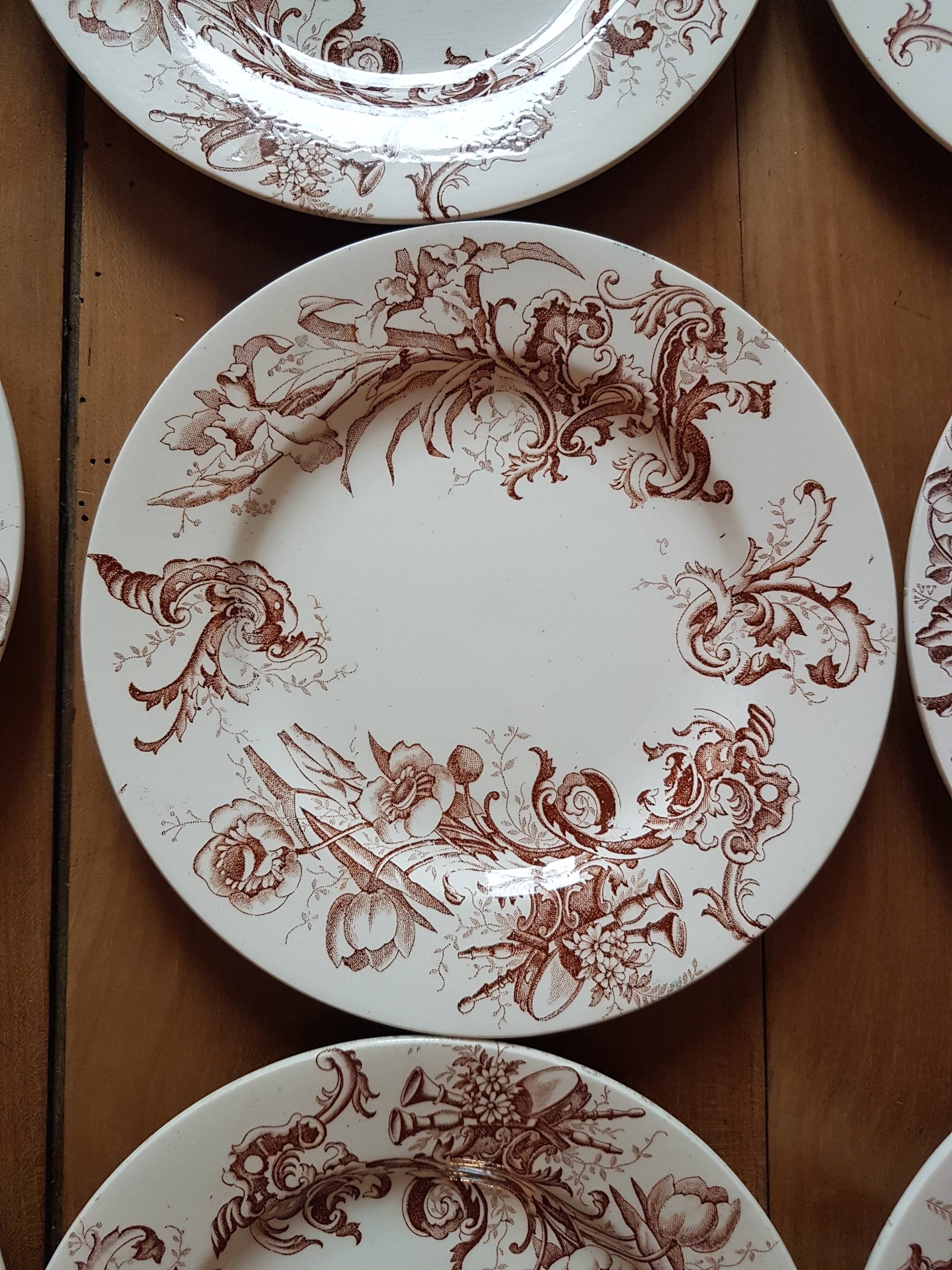 16 Luneville dessert plates