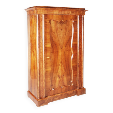 Cabinet Biedermeier en placage de noyer, Autriche, années 1840