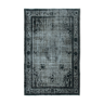 Tapis noir anatolien rustique noué à la main des années 1980 212 cm x 326 cm