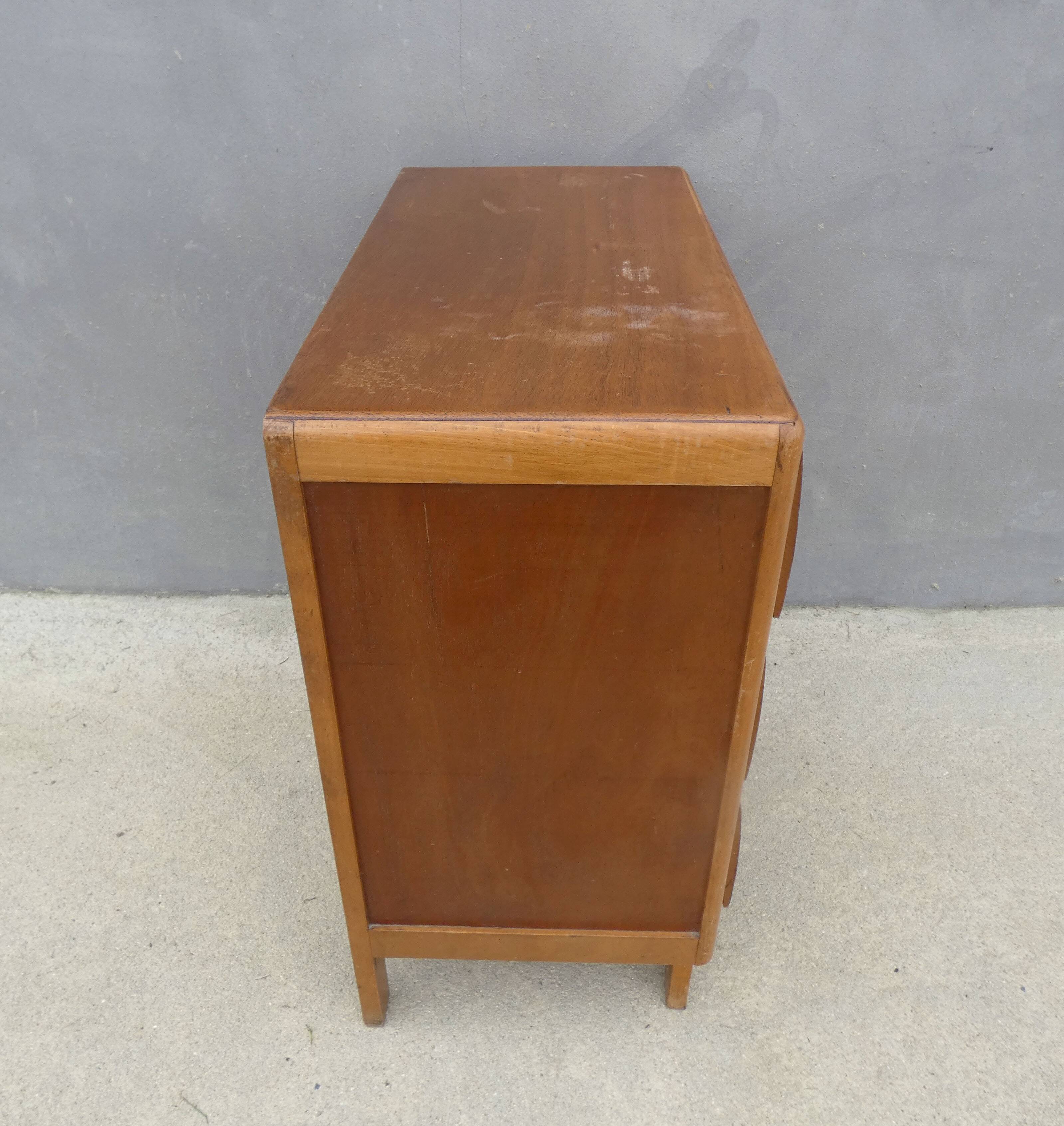 commode vintage en bois pieds compas