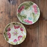 Set of two slip plates with strawberry and cherry decoration