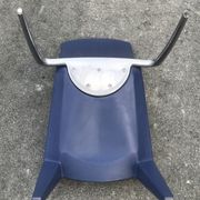 Chaise louis XX de Philippe starck 1990