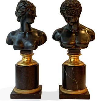 Paire de bustes en bronze d'après l'antique : v et Antinous