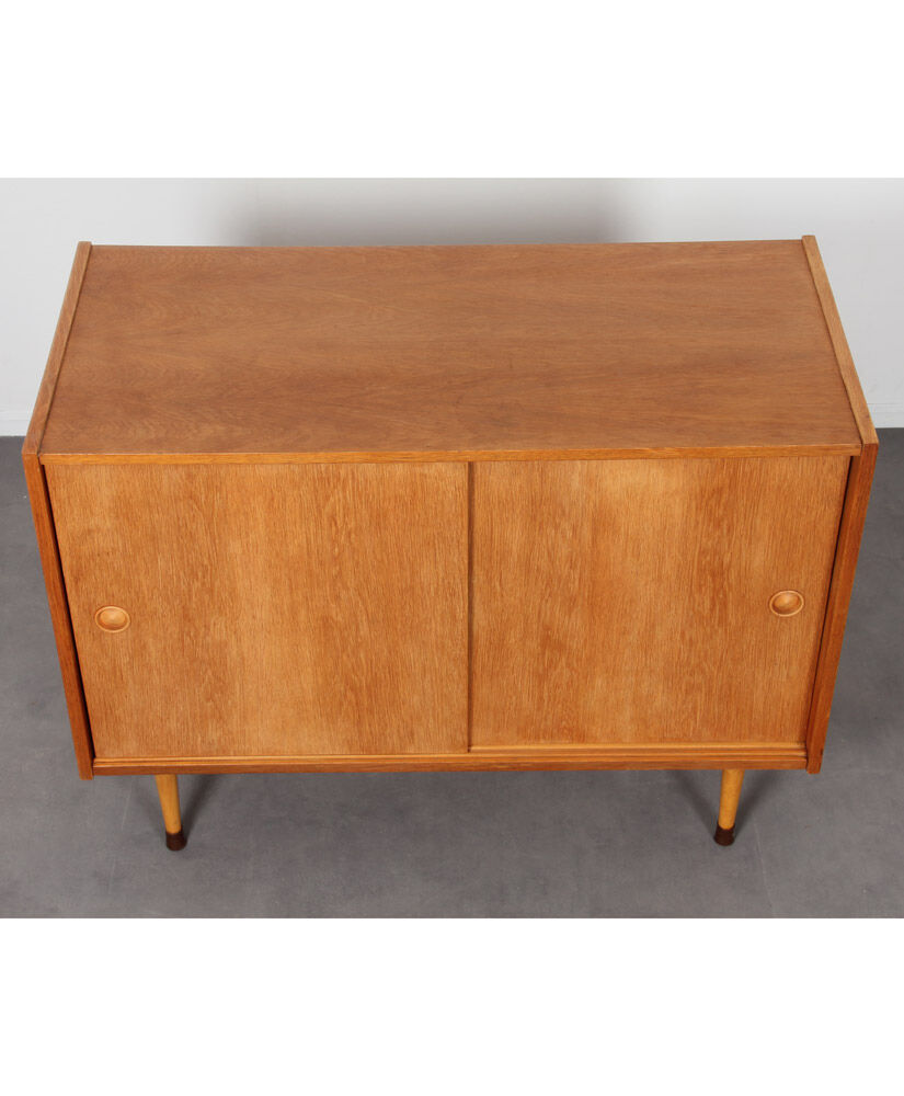 Vintage dresser published by Zapadoslovenske Nabytkarske Zavody, 1960
