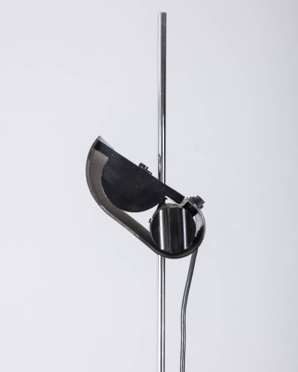 Lampadaire vintage des années 1970, « Colombo 626 » conçu par Joe Colombo pour Oluce