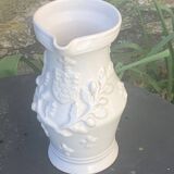 Carafe, pitcher signed Émile Tessier, Old France, in slip, ceramic