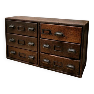 Meuble apothicaire vintage – Petit meuble à tiroirs en bois – Style in