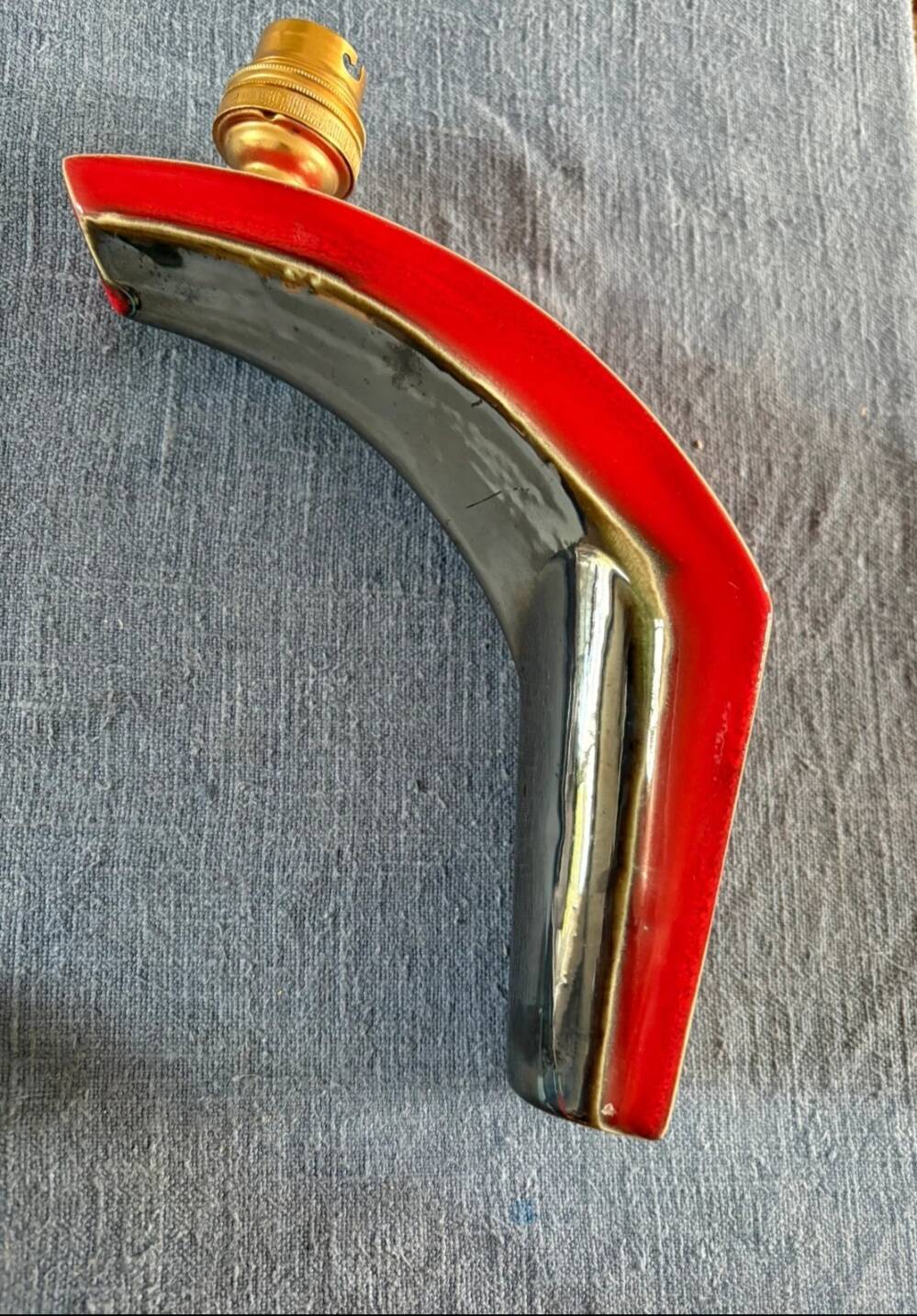 Art Deco ceramic wall light from the 1950s-60s.