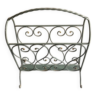 Magazine rack