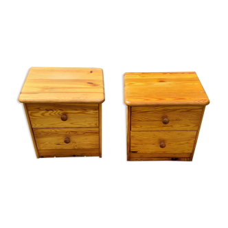 Series of two night tables