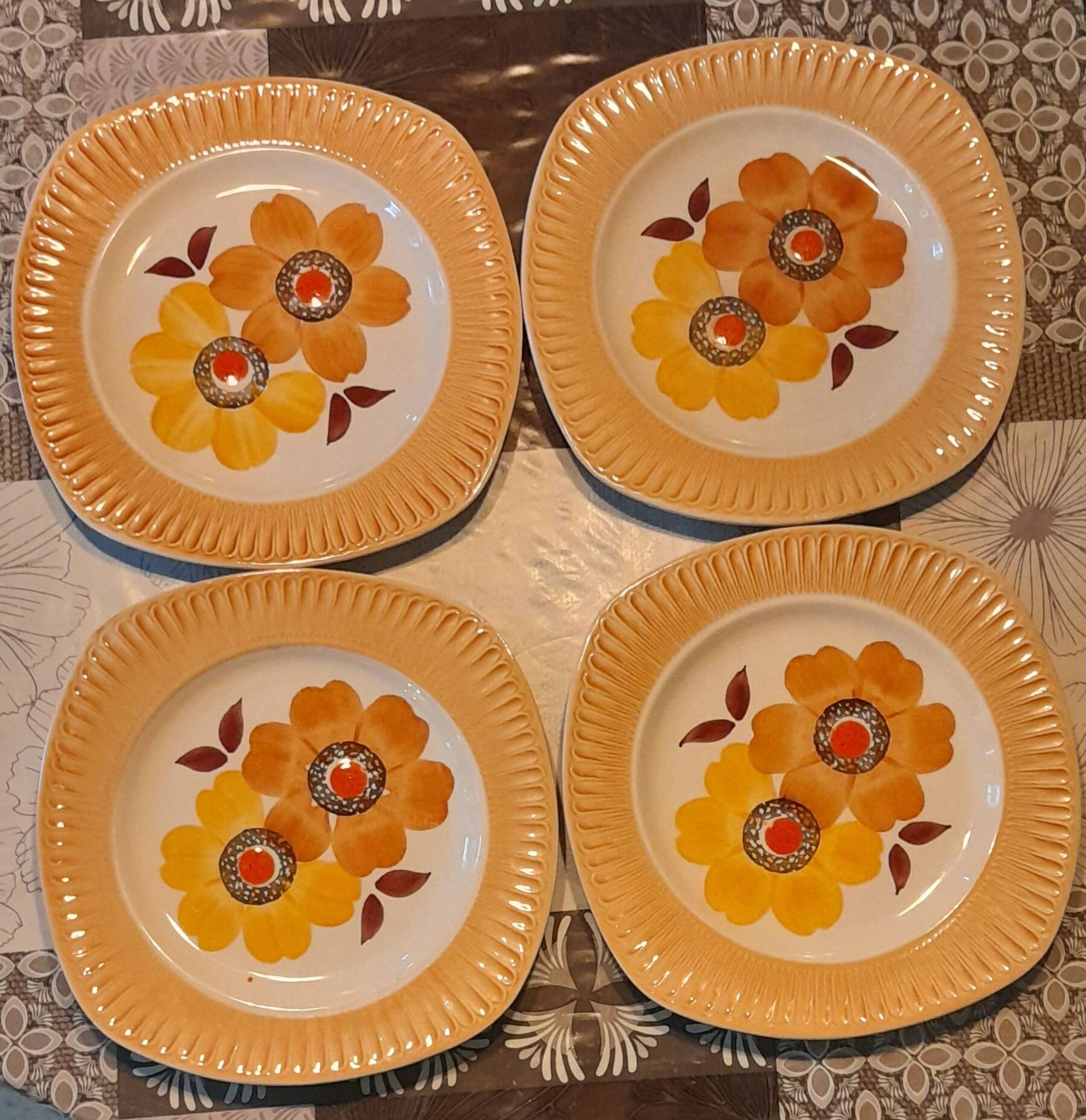 4 vintage plates 1970s mondovi italy