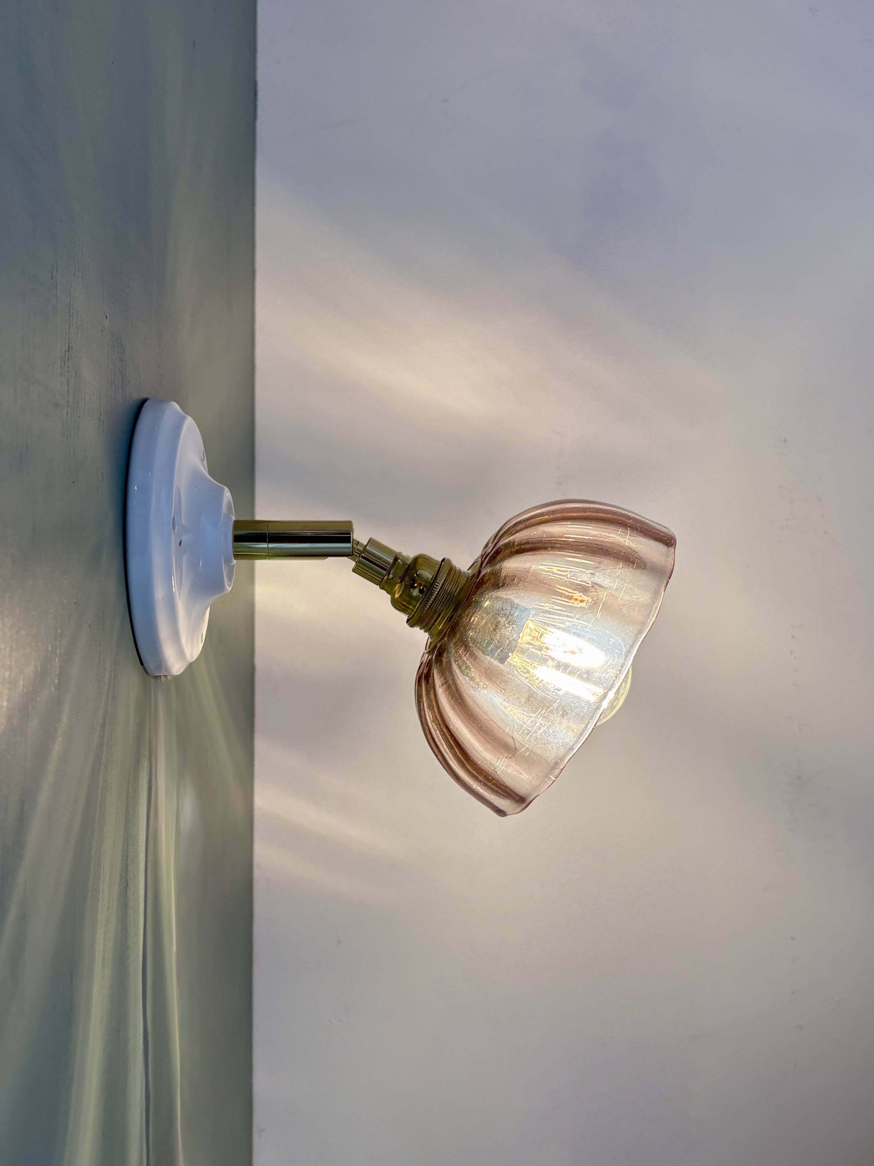 Applique abat-jour vintage en verre violet