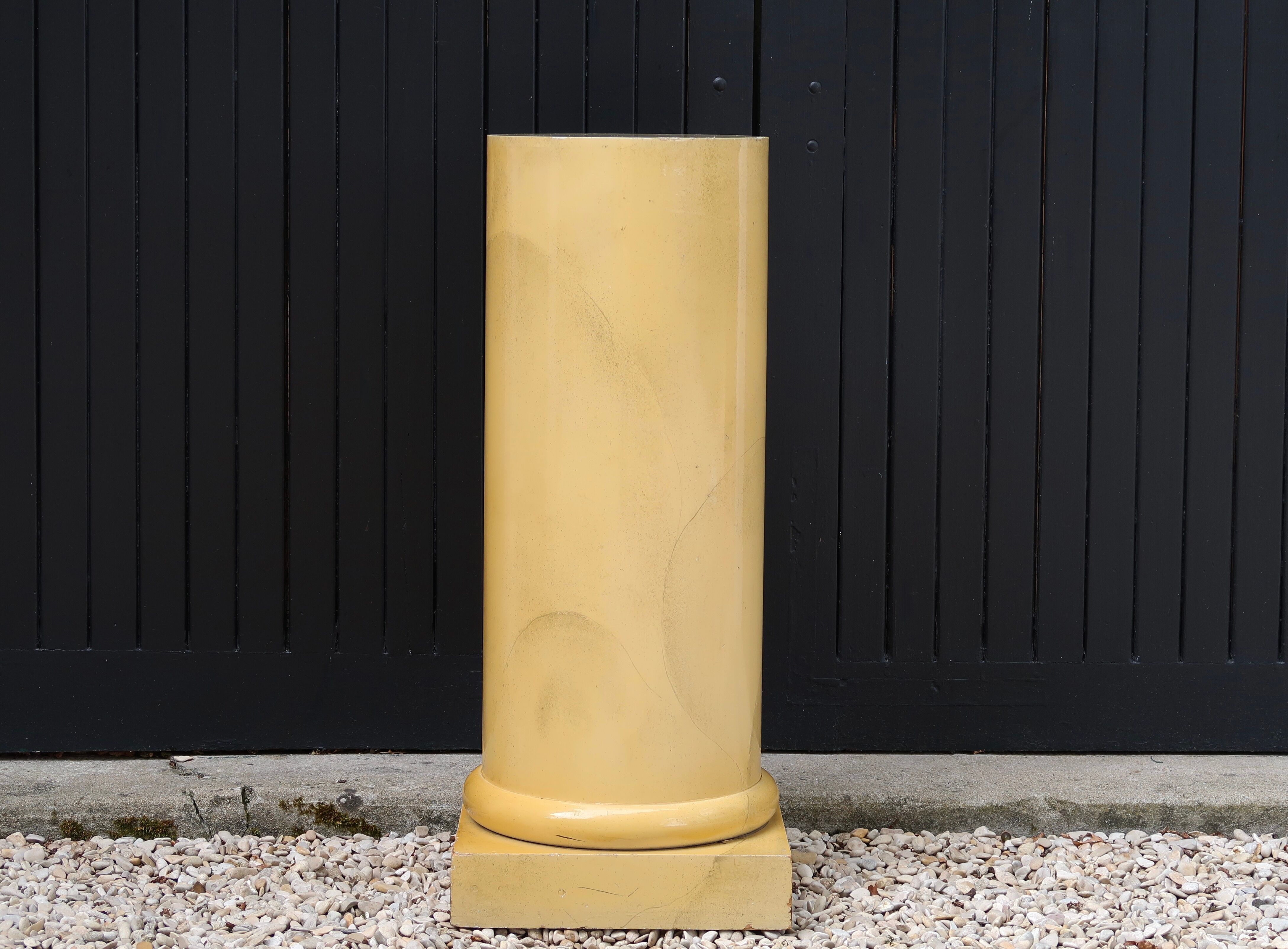 Wooden column imitation marble, display, 80s